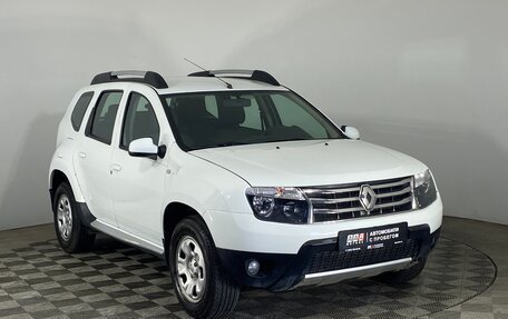 Renault Duster I рестайлинг, 2014 год, 924 000 рублей, 3 фотография