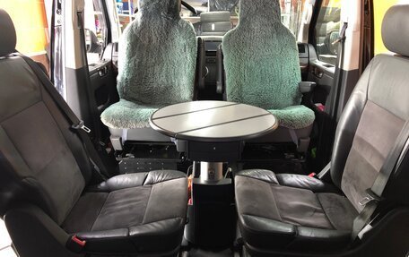 Volkswagen Multivan T5, 2013 год, 2 800 000 рублей, 9 фотография