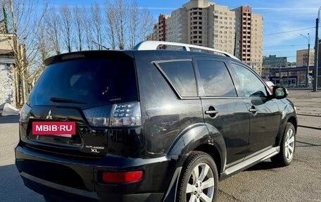 Mitsubishi Outlander III рестайлинг 3, 2010 год, 1 000 000 рублей, 7 фотография
