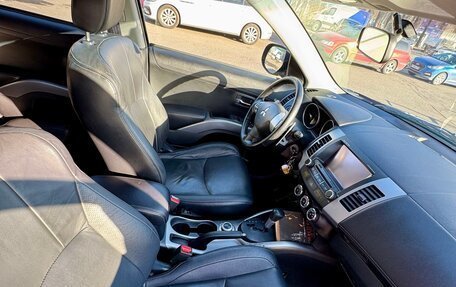 Mitsubishi Outlander III рестайлинг 3, 2010 год, 1 000 000 рублей, 25 фотография