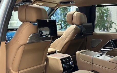 Land Rover Range Rover IV рестайлинг, 2025 год, 27 650 000 рублей, 10 фотография