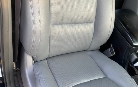 Toyota Land Cruiser Prado 120 рестайлинг, 2008 год, 2 250 000 рублей, 7 фотография