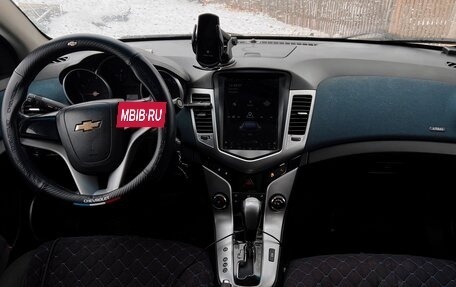 Chevrolet Cruze II, 2012 год, 800 000 рублей, 8 фотография