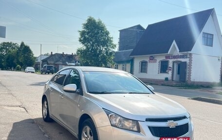 Chevrolet Cruze II, 2012 год, 800 000 рублей, 2 фотография