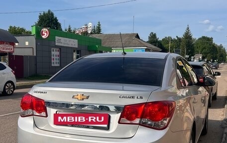 Chevrolet Cruze II, 2012 год, 800 000 рублей, 4 фотография