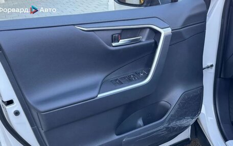 Toyota RAV4, 2025 год, 3 799 900 рублей, 28 фотография