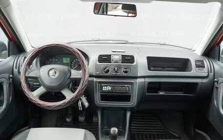 Skoda Fabia II, 2013 год, 530 000 рублей, 6 фотография