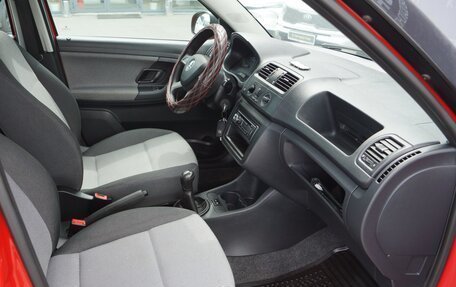 Skoda Fabia II, 2013 год, 530 000 рублей, 7 фотография