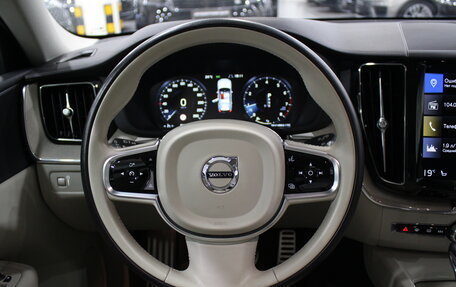 Volvo XC60 II, 2020 год, 3 890 000 рублей, 13 фотография