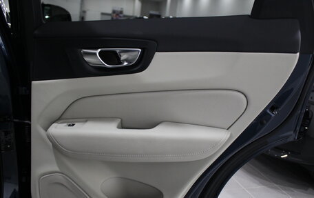 Volvo XC60 II, 2020 год, 3 890 000 рублей, 24 фотография
