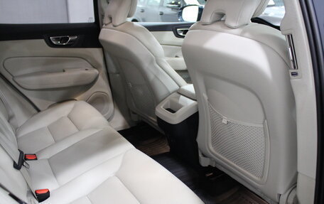 Volvo XC60 II, 2020 год, 3 890 000 рублей, 26 фотография