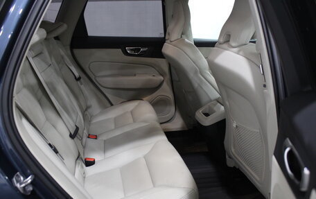 Volvo XC60 II, 2020 год, 3 890 000 рублей, 25 фотография