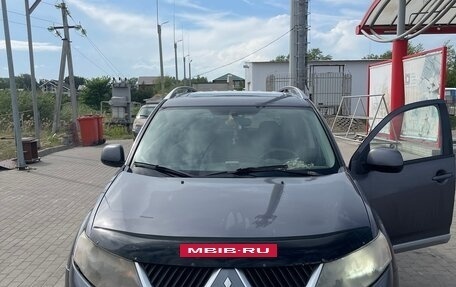 Mitsubishi Outlander III рестайлинг 3, 2007 год, 850 000 рублей, 3 фотография