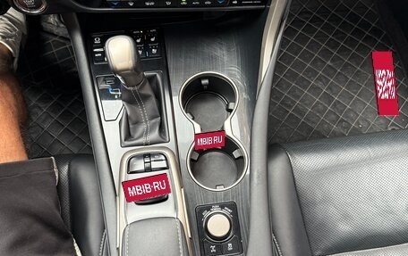 Lexus RX IV рестайлинг, 2016 год, 4 200 000 рублей, 11 фотография