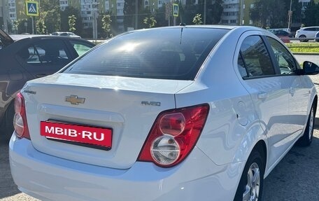 Chevrolet Aveo III, 2015 год, 820 000 рублей, 4 фотография