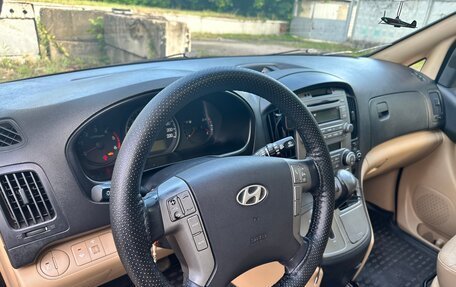 Hyundai Grand Starex Grand Starex I рестайлинг 2, 2007 год, 1 800 000 рублей, 5 фотография