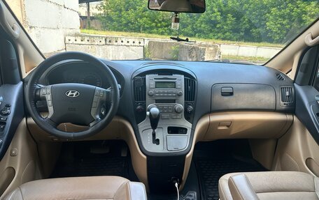 Hyundai Grand Starex Grand Starex I рестайлинг 2, 2007 год, 1 800 000 рублей, 11 фотография
