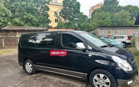 Hyundai Grand Starex Grand Starex I рестайлинг 2, 2007 год, 1 800 000 рублей, 15 фотография