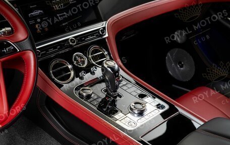 Bentley Continental GT III, 2019 год, 20 500 000 рублей, 10 фотография