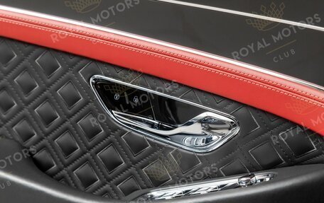 Bentley Continental GT III, 2019 год, 20 500 000 рублей, 14 фотография