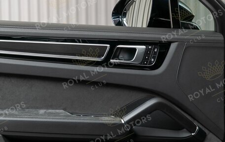 Porsche Cayenne III, 2021 год, 13 490 000 рублей, 16 фотография