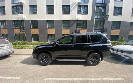Toyota Land Cruiser Prado 150 рестайлинг 2, 2016 год, 3 999 999 рублей, 4 фотография
