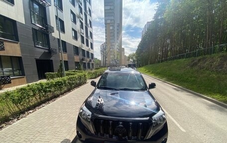 Toyota Land Cruiser Prado 150 рестайлинг 2, 2016 год, 3 999 999 рублей, 14 фотография