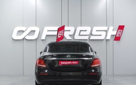 Mercedes-Benz E-Класс, 2018 год, 2 349 000 рублей, 4 фотография