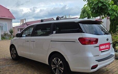 KIA Carnival III, 2019 год, 2 850 000 рублей, 4 фотография