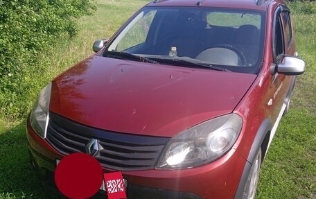 Renault Sandero I, 2012 год, 599 000 рублей, 2 фотография