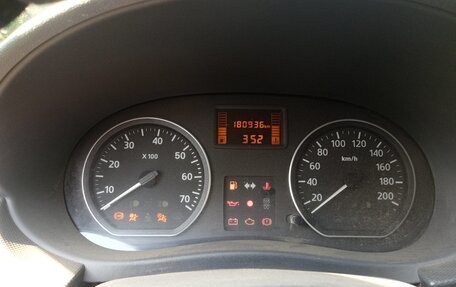 Renault Sandero I, 2012 год, 599 000 рублей, 6 фотография