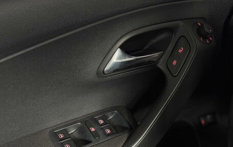 Volkswagen Polo VI (EU Market), 2016 год, 920 000 рублей, 20 фотография