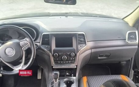 Jeep Grand Cherokee, 2019 год, 2 200 000 рублей, 11 фотография