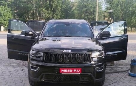 Jeep Grand Cherokee, 2019 год, 2 200 000 рублей, 6 фотография