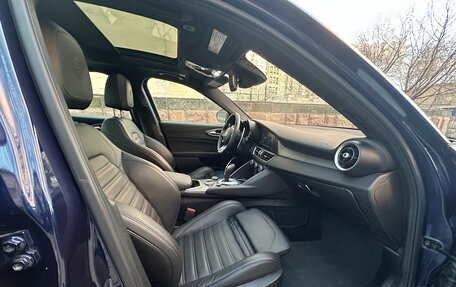 Alfa Romeo Giulia II, 2020 год, 3 700 000 рублей, 8 фотография