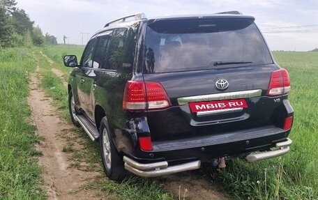 Toyota Land Cruiser 200, 2011 год, 2 790 000 рублей, 3 фотография