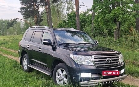 Toyota Land Cruiser 200, 2011 год, 2 790 000 рублей, 10 фотография
