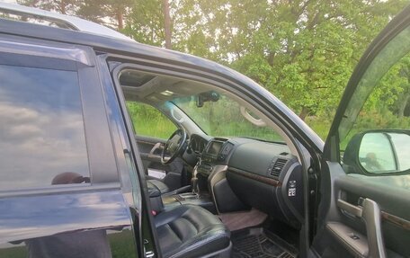 Toyota Land Cruiser 200, 2011 год, 2 790 000 рублей, 18 фотография