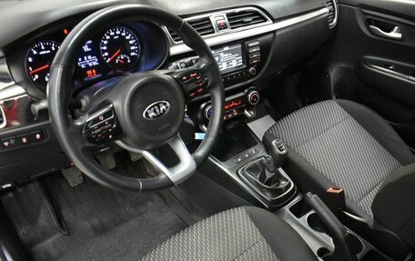 KIA Rio IV, 2019 год, 1 419 000 рублей, 9 фотография