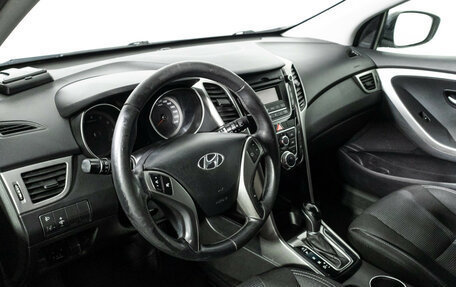 Hyundai i30 II рестайлинг, 2012 год, 849 898 рублей, 11 фотография