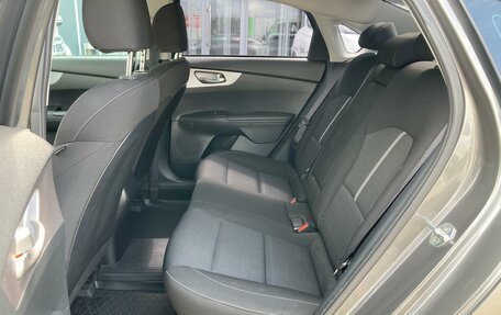 KIA Cerato IV, 2021 год, 2 100 000 рублей, 21 фотография