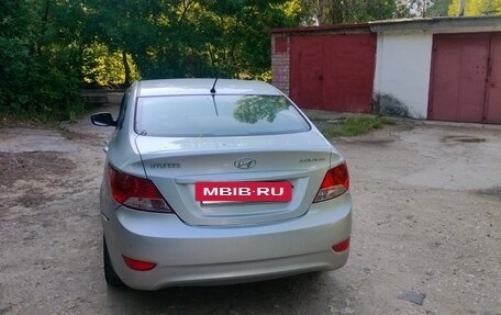 Hyundai Solaris II рестайлинг, 2012 год, 850 000 рублей, 2 фотография