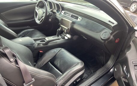Chevrolet Camaro IV, 2013 год, 2 250 000 рублей, 24 фотография