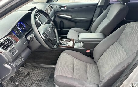 Toyota Camry, 2017 год, 2 250 000 рублей, 12 фотография