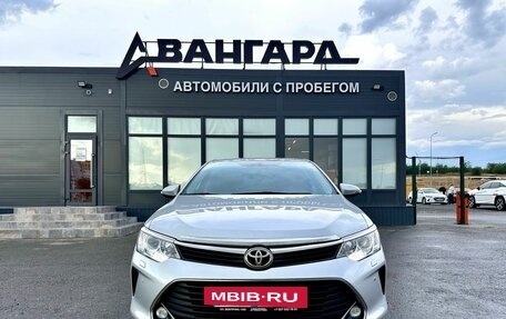 Toyota Camry, 2017 год, 2 250 000 рублей, 11 фотография