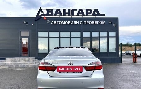 Toyota Camry, 2017 год, 2 250 000 рублей, 6 фотография