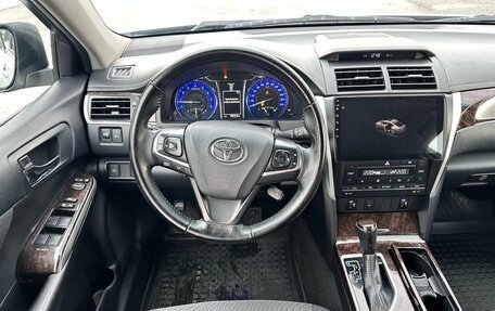 Toyota Camry, 2017 год, 2 250 000 рублей, 22 фотография