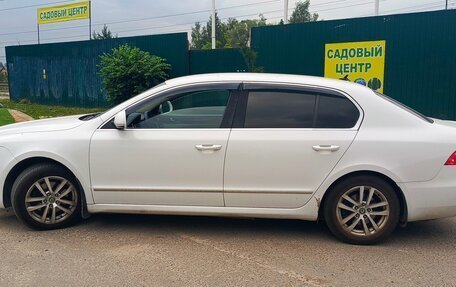 Skoda Superb III рестайлинг, 2012 год, 1 100 000 рублей, 7 фотография