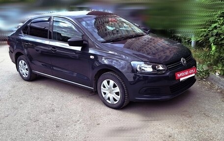Volkswagen Polo VI (EU Market), 2013 год, 780 000 рублей, 2 фотография