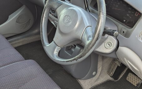 Toyota Raum I, 1998 год, 380 000 рублей, 11 фотография